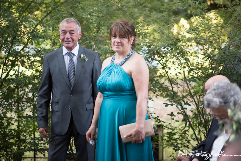 fotografo de bodas la plata, fotoperiodismo de bodas la plata, fotografo de casamientos la plata, fotografia documental de bodas, la plata, argentina, foto de bodas, foto de casamientos, ceremonia exterior, ceremonia casamiento, ceremonia religiosa, boda al aire libre, ceremonia boda, buenos aires