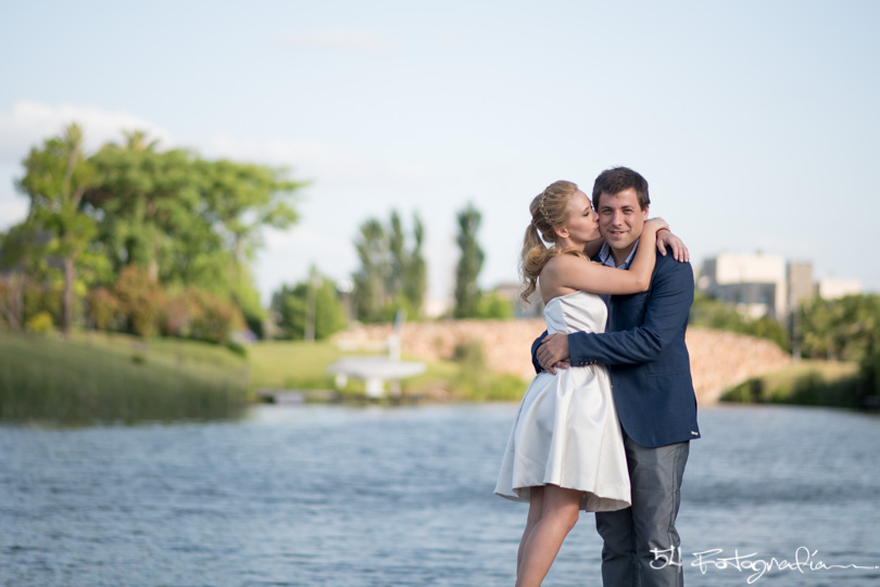 ceremonia civil,fotografo de casamientos, fotografia de bodas buenos aires, fotografo de casamientos buenos aires, fotoperiodismo de bodas, foto de bodas, foto de casamientos, ceremonia exterior, ceremonia casamiento, ceremonia boda, buenos aires