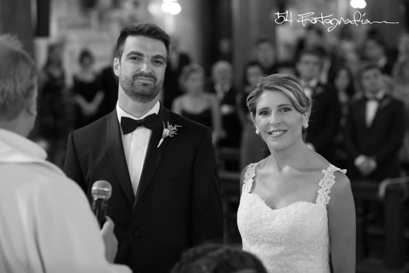 fotografo de bodas, fotografo de casamientos, fotografia de bodas buenos aires, fotografo de casamientos buenos aires, fotoperiodismo de bodas, fotografo de bodas la plata, fotografo de casamientos la plata, foto de bodas, foto de casamientos, ceremonia iglesia la plata, ceremonia religiosa, iglesia fotos casamiento, me caso por iglesia