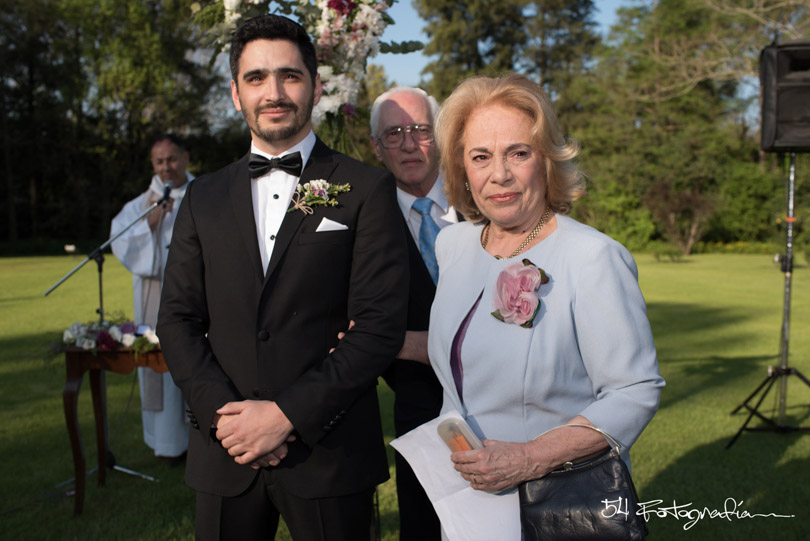 boda al aire libre,fotografo de bodas, fotografo de casamientos, fotografia de bodas buenos aires, fotografo de casamientos buenos aires, fotoperiodismo de bodas, foto de bodas, foto de casamientos, ceremonia exterior, ceremonia casamiento, ceremonia boda, buenos aires