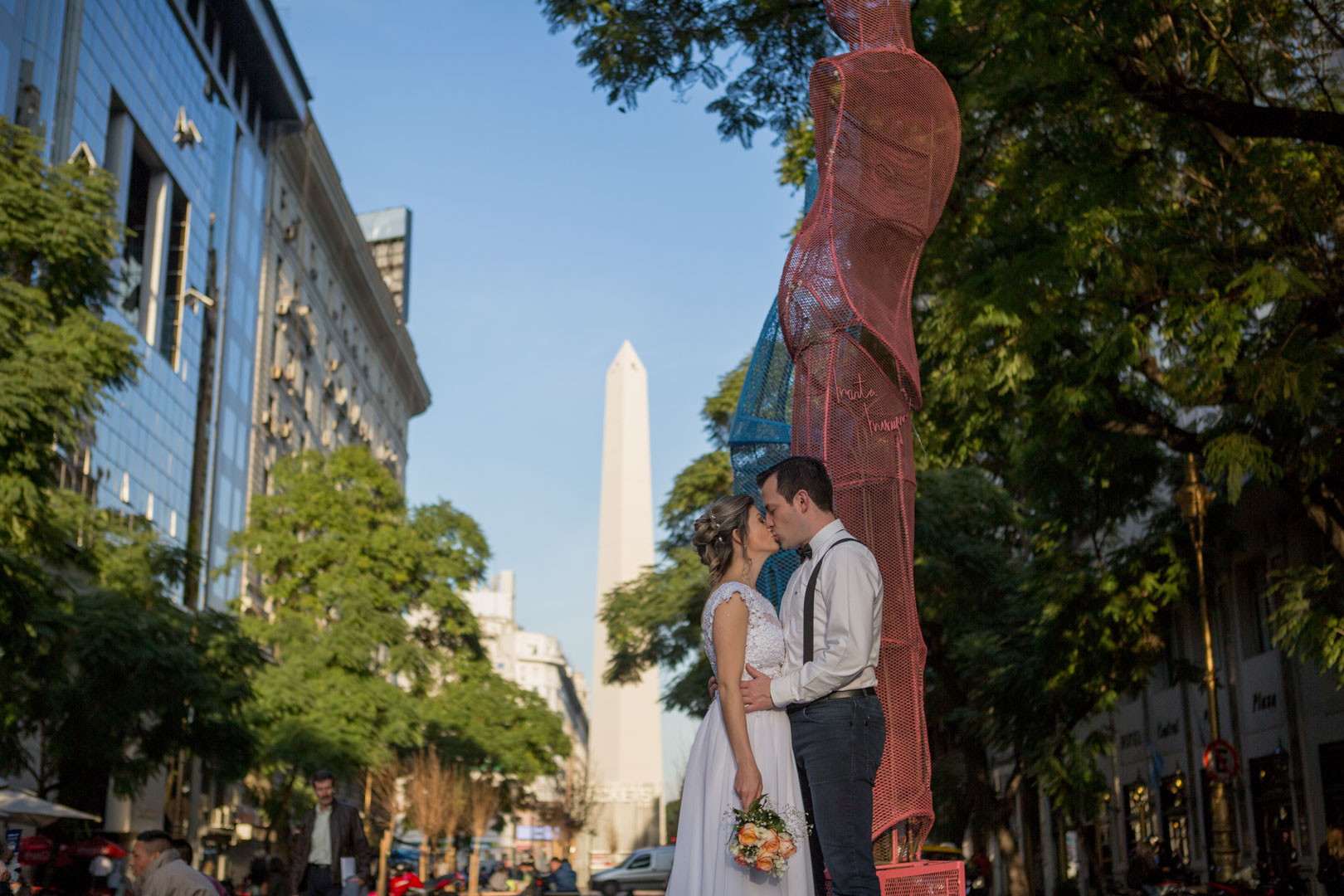 sessão de fotos de casal recém-casado em Buenos Aires, Obelisco, caba