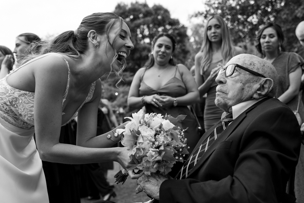 fotoperiodismo. Casamientos en buenos aires. Fotos sin poses. Fotografia documental de bodas. Buenos Aires, Argentina. Pura emoción. Quinta los Galpones, Benavidez. Luxury destination weddings en argentina. blanco y negro