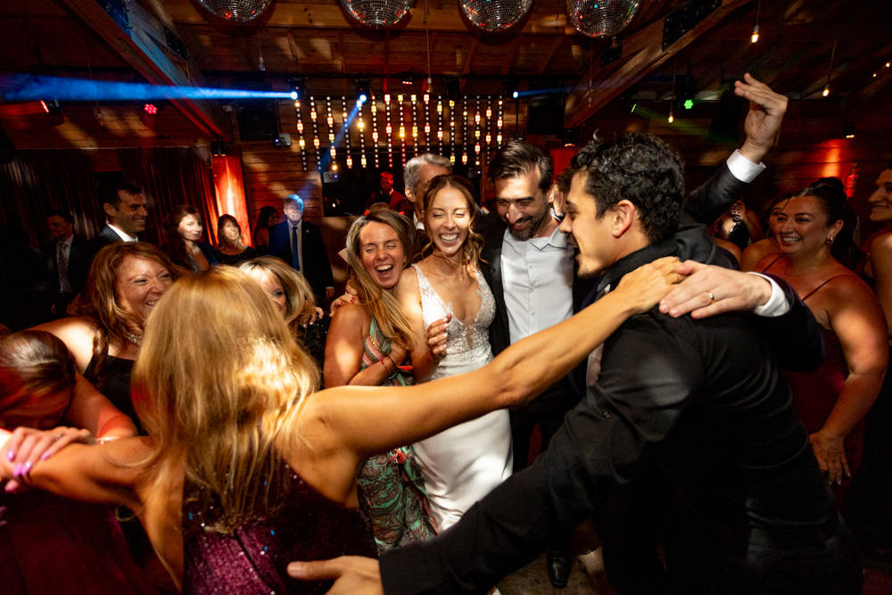 bodas únicas. Fotos sin poses. Fotografia documental de bodas. Buenos Aires, Argentina. Pura emoción. Fiesta. Quinta los Galpones, Benavidez