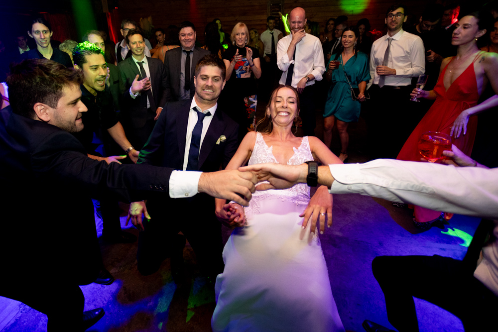 bodas únicas. Fotos sin poses. Fotografia documental de bodas. Buenos Aires, Argentina. Pura emoción. Fiesta. Quinta los Galpones, Benavidez