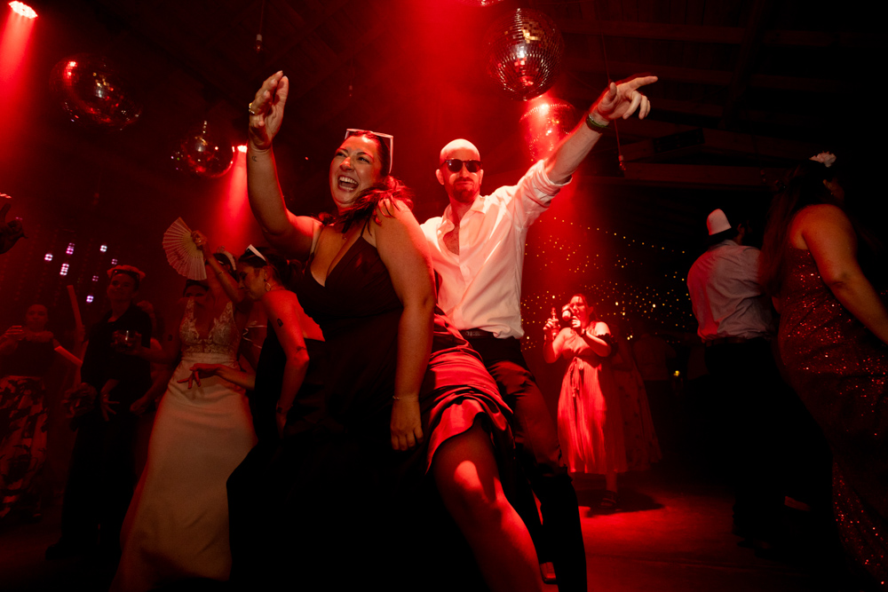 bodas únicas. Fotos sin poses. Fotografia documental de bodas. Buenos Aires, Argentina. Pura emoción. Fiesta. Quinta los Galpones, Benavidez