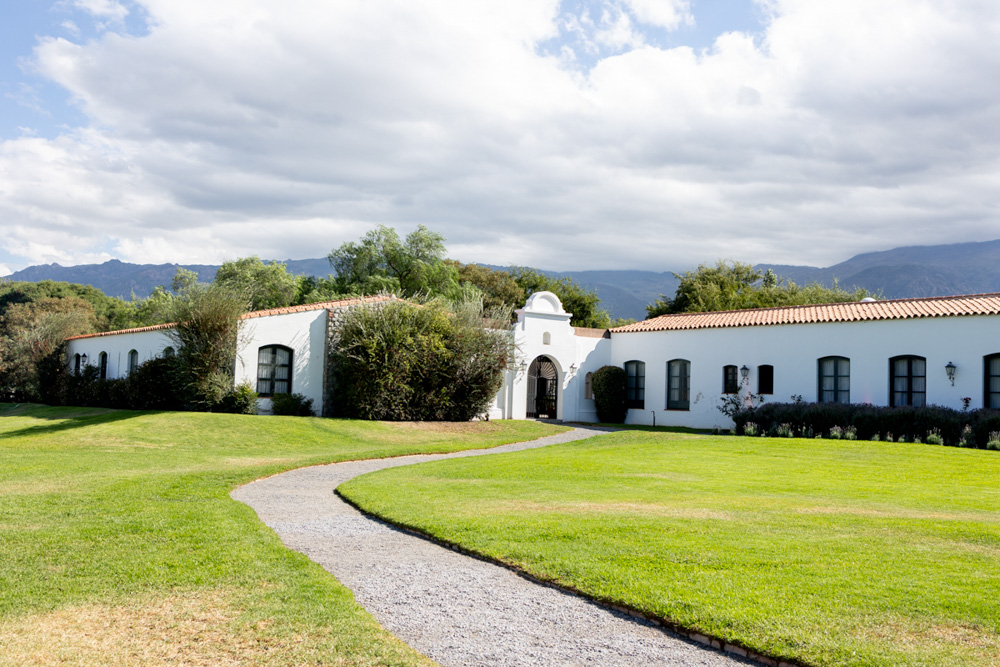 patios de cafayate, destination wedding, salta, argentina, patagonia, matrimonio igualitario, fotografia de bodas