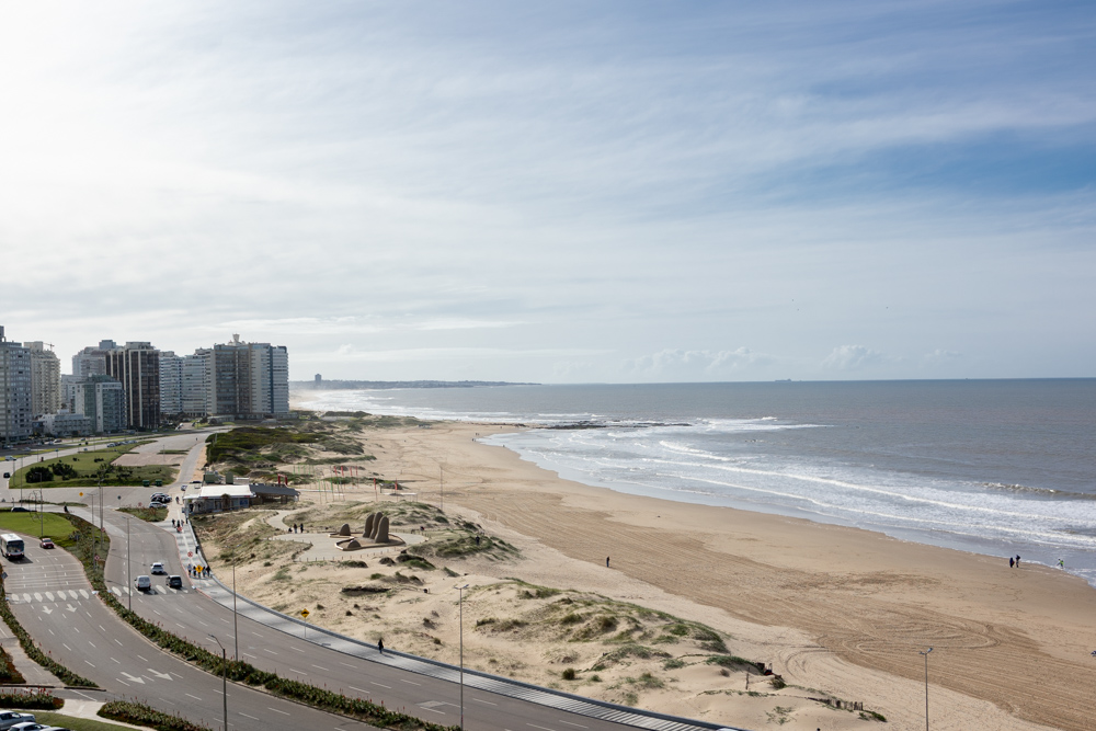 Boda de destino en Punta del Este, Uruguay, fotografia documental de bodas