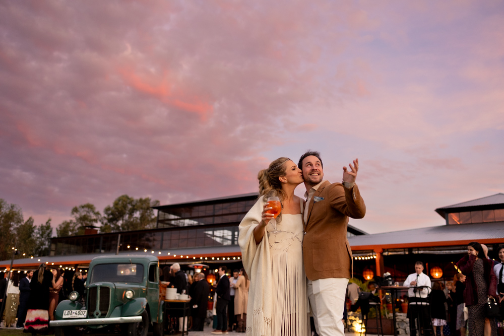 atardecer rosa, recepcion, brindis, novios, recien casados, punta del este, uruguay, bodas de destino, eliana janka