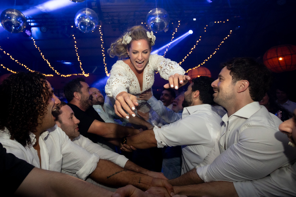 fiesta de casamiento, novios, recien casados, boda de destino, uruguay, argentina, eliana janka, 54 fotografia, fotoperiodismo de bodas, paola schegtel