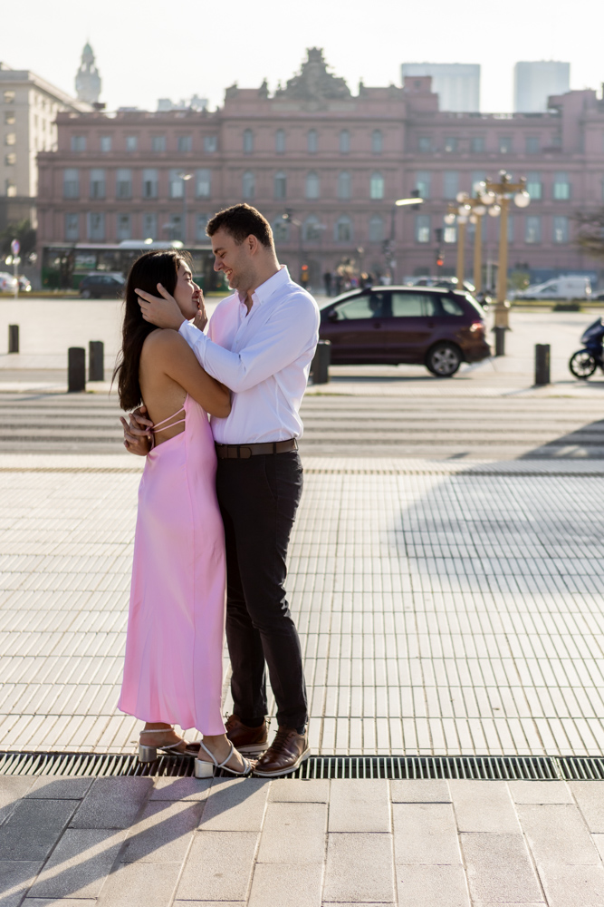 propuesta de matrimonio sorpresa, casa rosada, pareja de brasil, turismo, bodas, fotografia