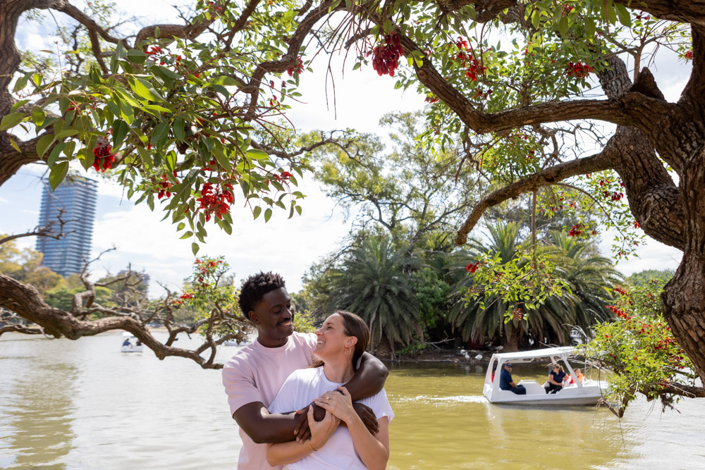 surprise wedding proposal in palermo rosedal, buenos aires