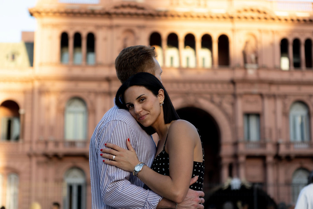 romantic surprise wedding proposal photography buenos aires argentina casa rosada