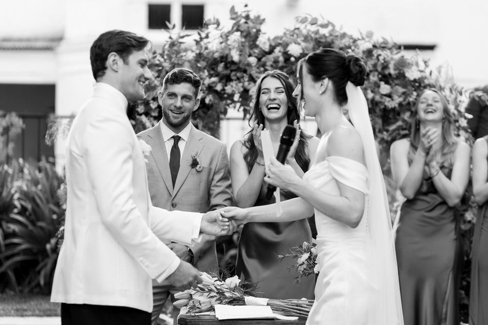 boda de destino destination wedding ene stancia la mimosa estilo documental fotoperiodismo fotografa de casamientos en argentina risas naturales